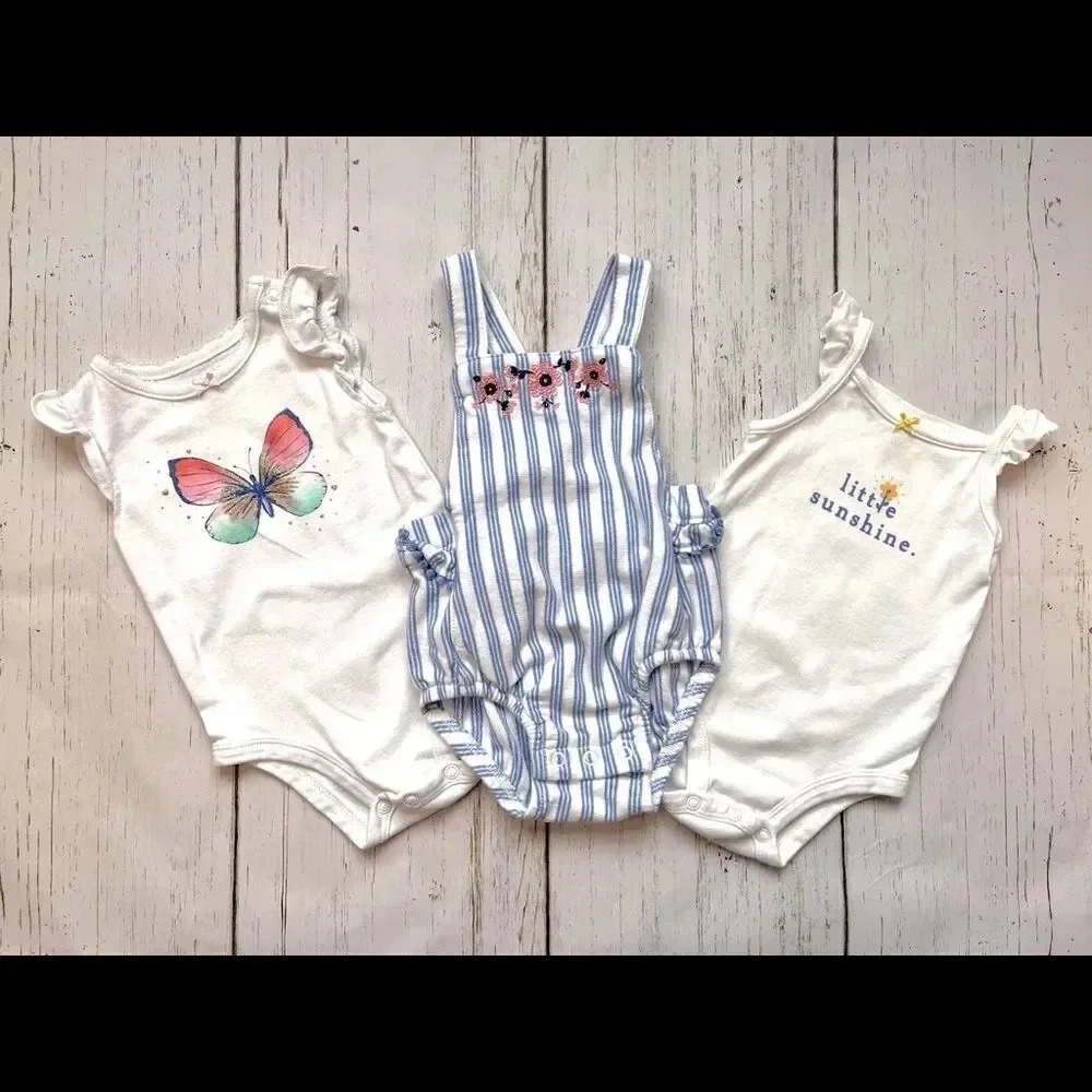 Carter’s bundle of baby girls’ 2 bodysuits & 1 sunsuit Size 6 months